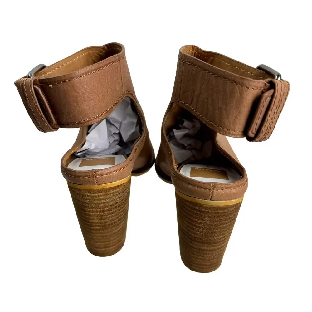 Women's Dolce Vita Camel Jacklyn Booties Buckle Closure Stacked‎ Heel Shoes 91/2